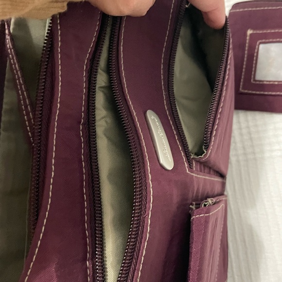 Eddie Bauer Dark Burgundy Crossbody Bag EUC - Picture 9 of 12